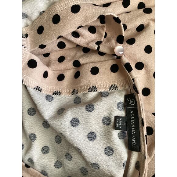 Adrianna Papell Beige Polka Dot Pullover Top Shirt XL Stretch Keyhole - Picture 6 of 6